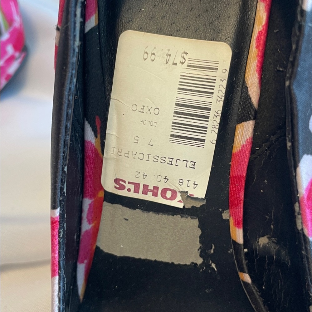 Elle Black Heels with Pink Floral Design - Picture 5 of 7